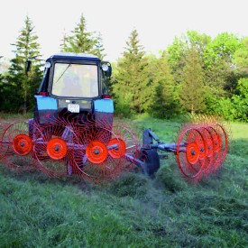 Грабли колесно-пальцевые серии H90