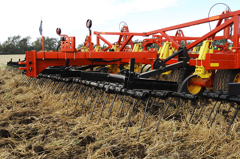 Чизельный культиватор 9500 Bourgault (Борго, Канада)